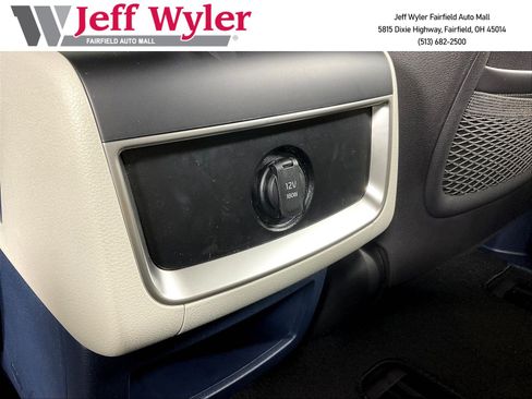 New 2026 Kia Carnival EX FWD image 23