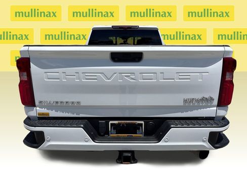 Used 2024 Chevrolet Silverado 3500 High Country w/ High Country Premium Package AWD/4WD image 30