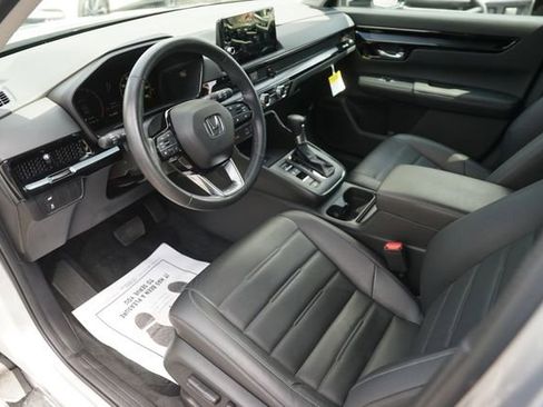 Used 2024 Honda CR-V EX-L image 8