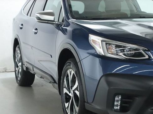Used 2021 Subaru Outback Touring w/ Popular Package #2 AWD/4WD image 8