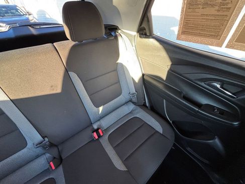 Used 2025 Chevrolet TrailBlazer LT image 37