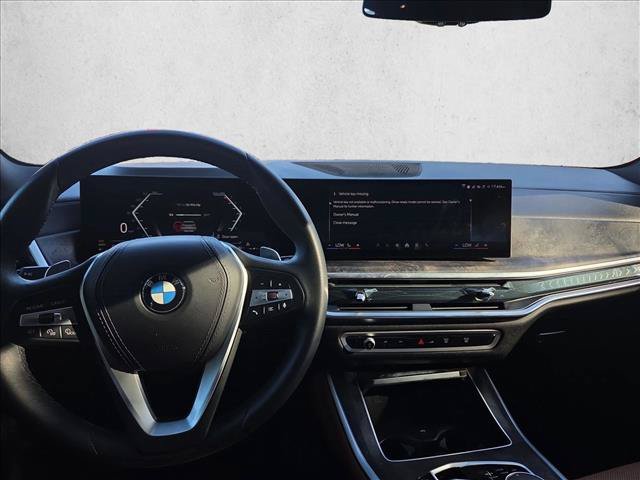 Used 2025 BMW X5 sDrive40i RWD image 13
