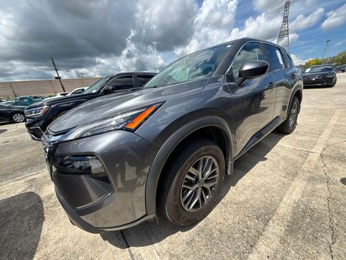 Used 2026 Nissan Rogue S FWD image 1