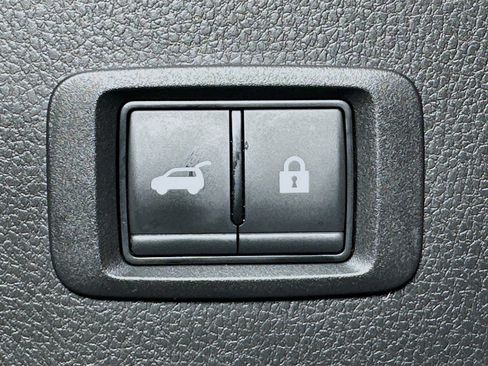 Used 2025 Mitsubishi Eclipse Cross SE AWD/4WD image 29