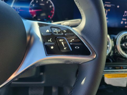 Certified 2026 Mercedes-Benz GLA 250 image 24