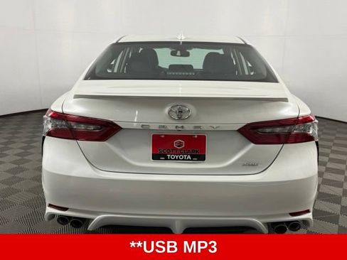 Used 2023 Toyota Camry XSE FWD image 7
