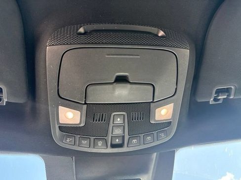 Used 2020 Ford Expedition XLT w/ Equipment Group 202A RWD image 23