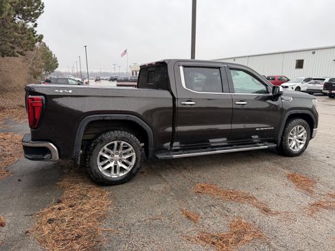 Used 2019 GMC Sierra 1500 SLT w/ SLT Convenience Package image 7