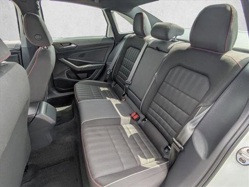 Used 2019 Volkswagen Jetta GLI FWD image 18