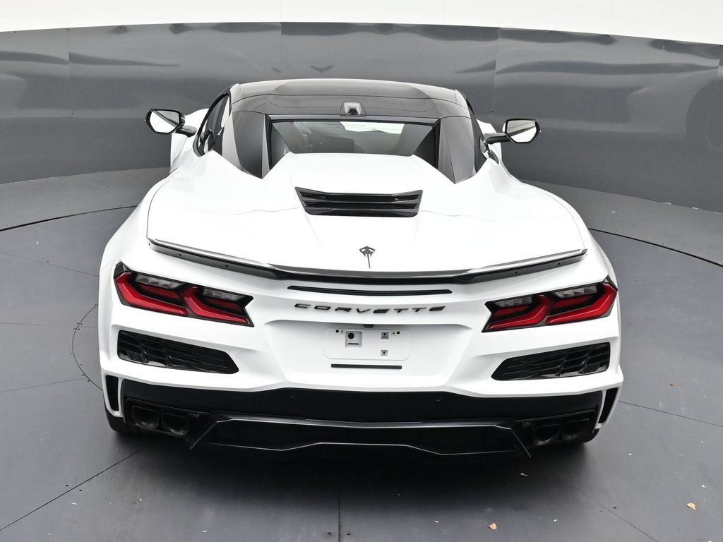Used 2025 Chevrolet Corvette E-Ray AWD/4WD image 15