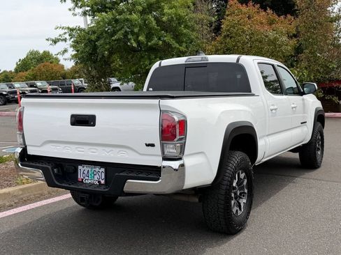 Used 2021 Toyota Tacoma TRD Off-Road AWD/4WD image 7