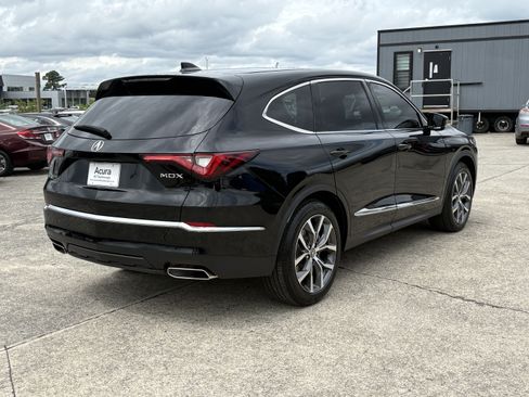 Used 2023 Acura MDX FWD w/ Technology Package image 4