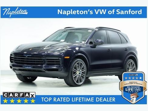Used 2022 Porsche Cayenne Platinum Edition AWD/4WD image 1