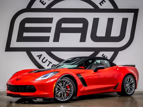 Used 2016 Chevrolet Corvette Z06 w/ 2LZ Preferred Equipment Group image 1