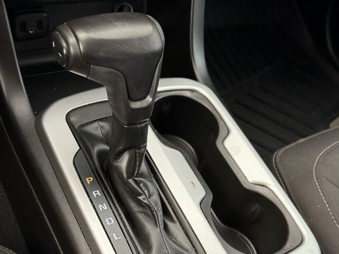 Used 2021 Chevrolet Colorado LT w/ LT Convenience Package RWD image 21