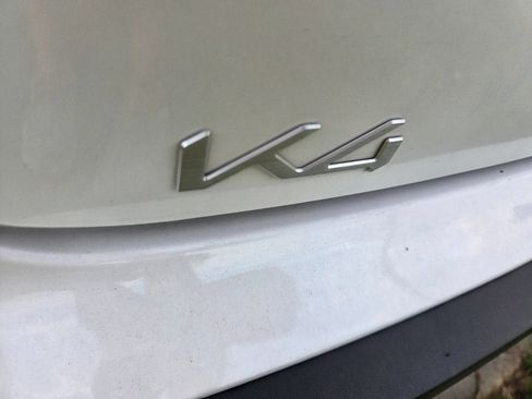 Used 2025 Kia K4 FWD image 8