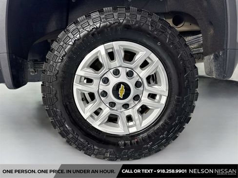 Used 2024 Chevrolet Silverado 2500 LT w/ Convenience Package AWD/4WD image 30