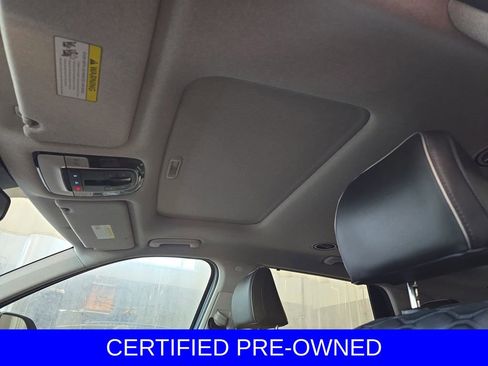 Used 2022 Hyundai Palisade Limited w/ Winter Package FWD image 30