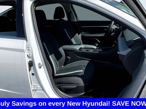 New 2026 Hyundai Sonata SEL FWD image 13