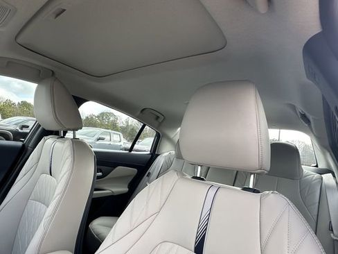 New 2026 Nissan Kicks S image 25