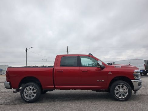 Used 2026 RAM 2500 Laramie AWD/4WD image 1