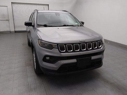 Used 2022 Jeep Compass Latitude w/ Convenience Group AWD/4WD image 14
