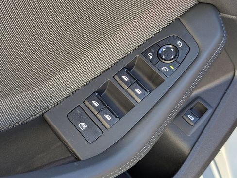 New 2026 BMW 228i xDrive xDrive w/ Technology Package image 13