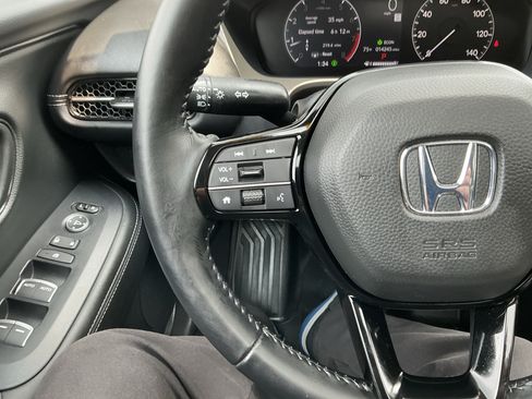 Used 2025 Honda HR-V EX-L image 17