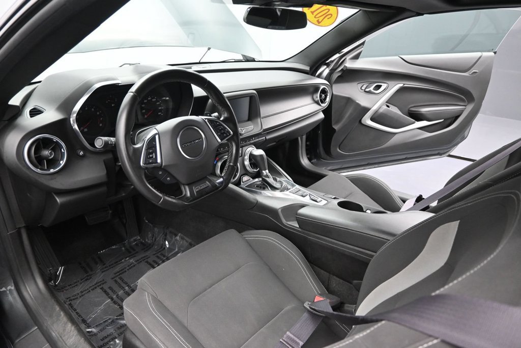 Used 2017 Chevrolet Camaro LT w/ RS Package RWD image 15