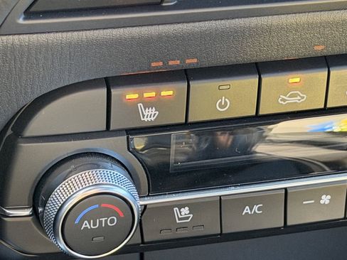 Used 2024 MAZDA CX-5 Signature image 24