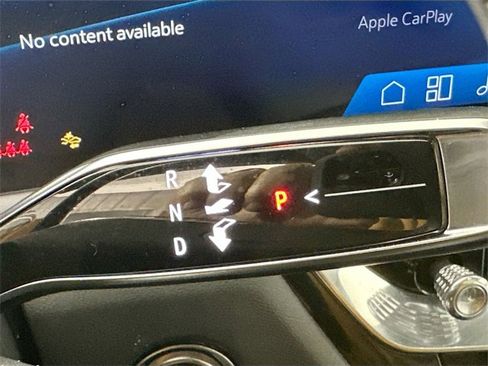 Used 2024 Cadillac Lyriq Luxury image 23