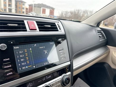 Used 2016 Subaru Legacy 2.5i Premium image 23