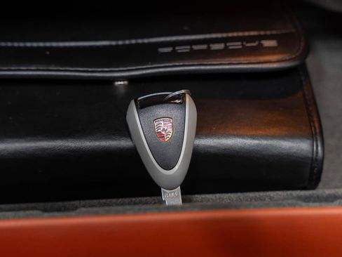 Used 2008 Porsche 911 Turbo image 99