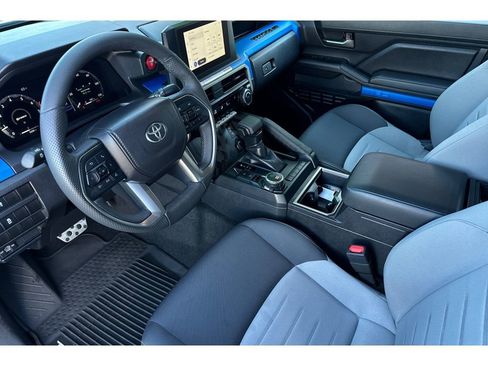 Certified 2025 Toyota Tacoma TRD Sport image 10