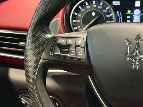 Used 2021 Maserati Levante S GranSport image 15