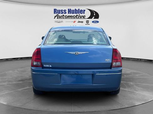 Used 2007 Chrysler 300 Touring RWD image 4
