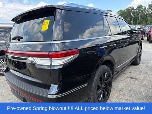 Used 2024 Lincoln Navigator Reserve AWD/4WD image 7