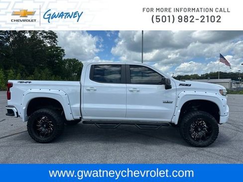Used 2024 Chevrolet Silverado 1500 RST w/ Texas Edition Plus AWD/4WD image 4