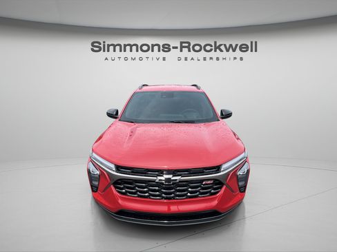 New 2026 Chevrolet Trax RS w/ Driver Confidence Package FWD image 8