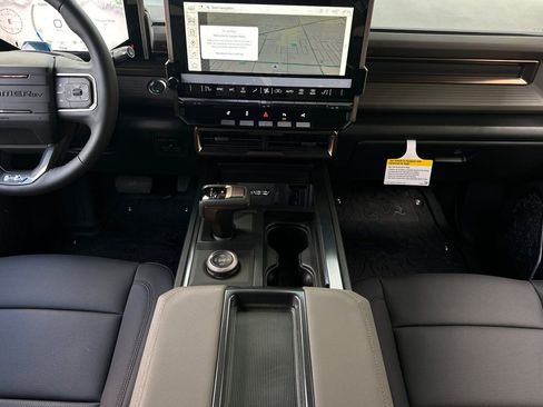 New 2025 GMC Hummer EV 2X AWD/4WD image 14