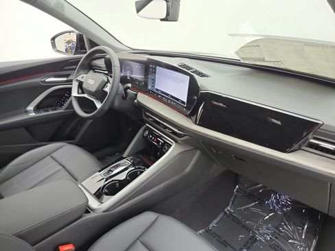 New 2026 Audi Q5 Premium Plus AWD/4WD image 15