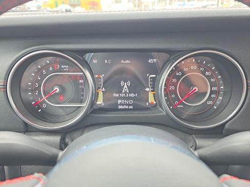 Used 2020 Jeep Gladiator Rubicon AWD/4WD image 18