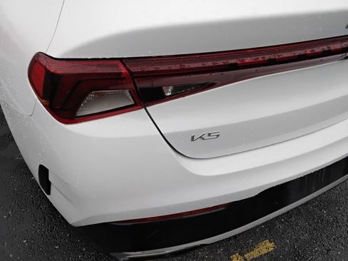 Used 2023 Kia K5 LXS image 12