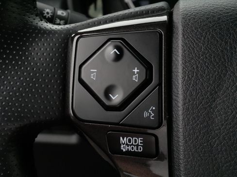 Certified 2023 Toyota 4Runner TRD Off-Road Premium w/ Moonroof Package AWD/4WD image 28