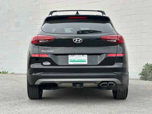 Used 2019 Hyundai Tucson Sport FWD image 4