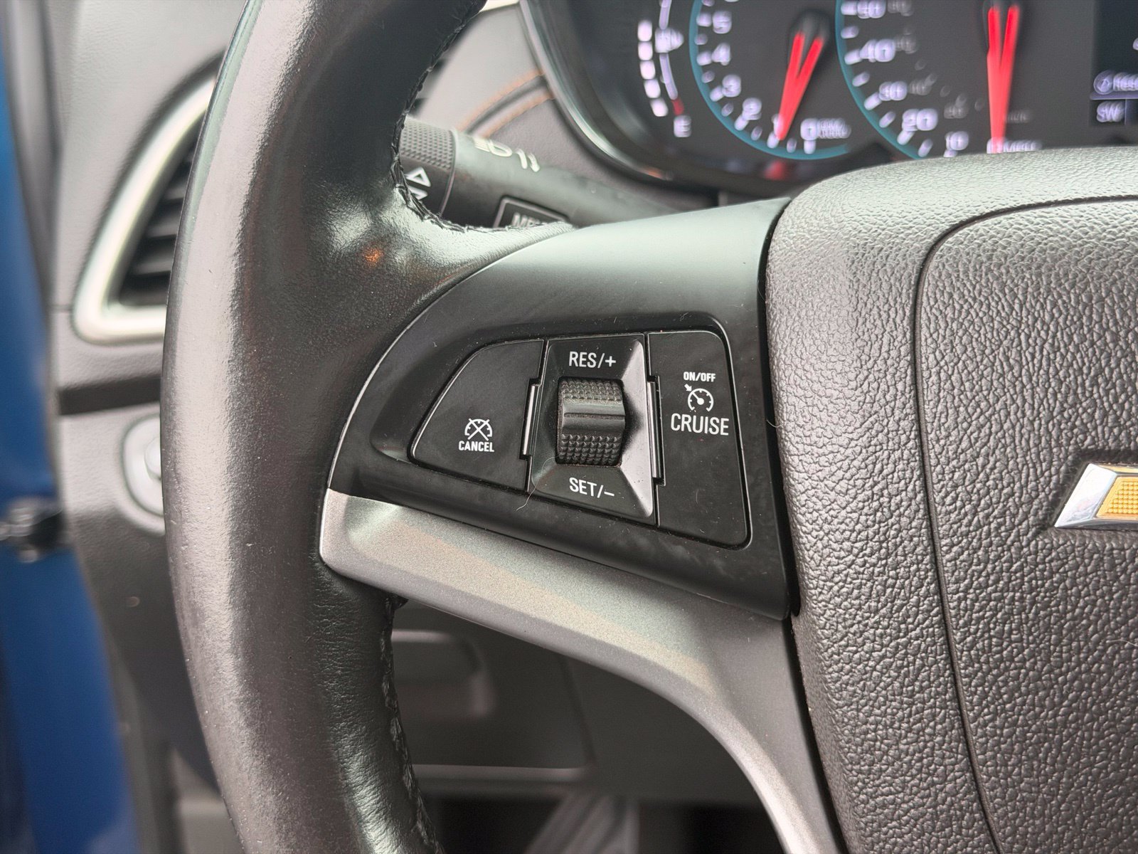 Used 2019 Chevrolet Trax LT w/ True North Edition AWD/4WD image 16