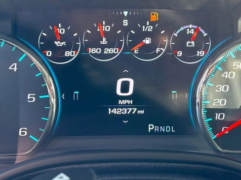 Used 2018 GMC Yukon XL Denali w/ Denali Ultimate Package AWD/4WD image 19