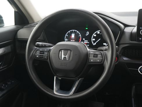 Used 2023 Honda CR-V LX image 15