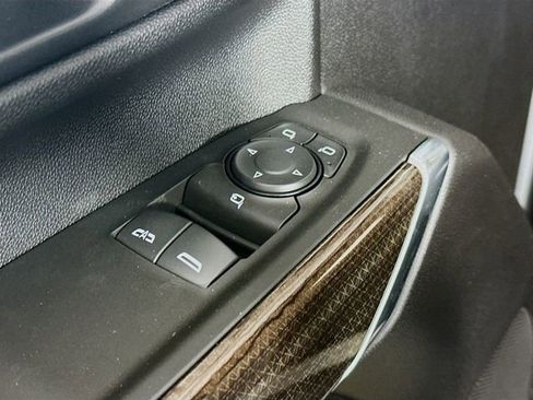 New 2026 Chevrolet Silverado 2500 LT w/ Convenience Package image 18