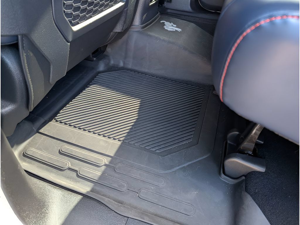 Used 2024 Ford Bronco Raptor w/ Interior Carbon Fiber Pack 6 AWD/4WD image 30